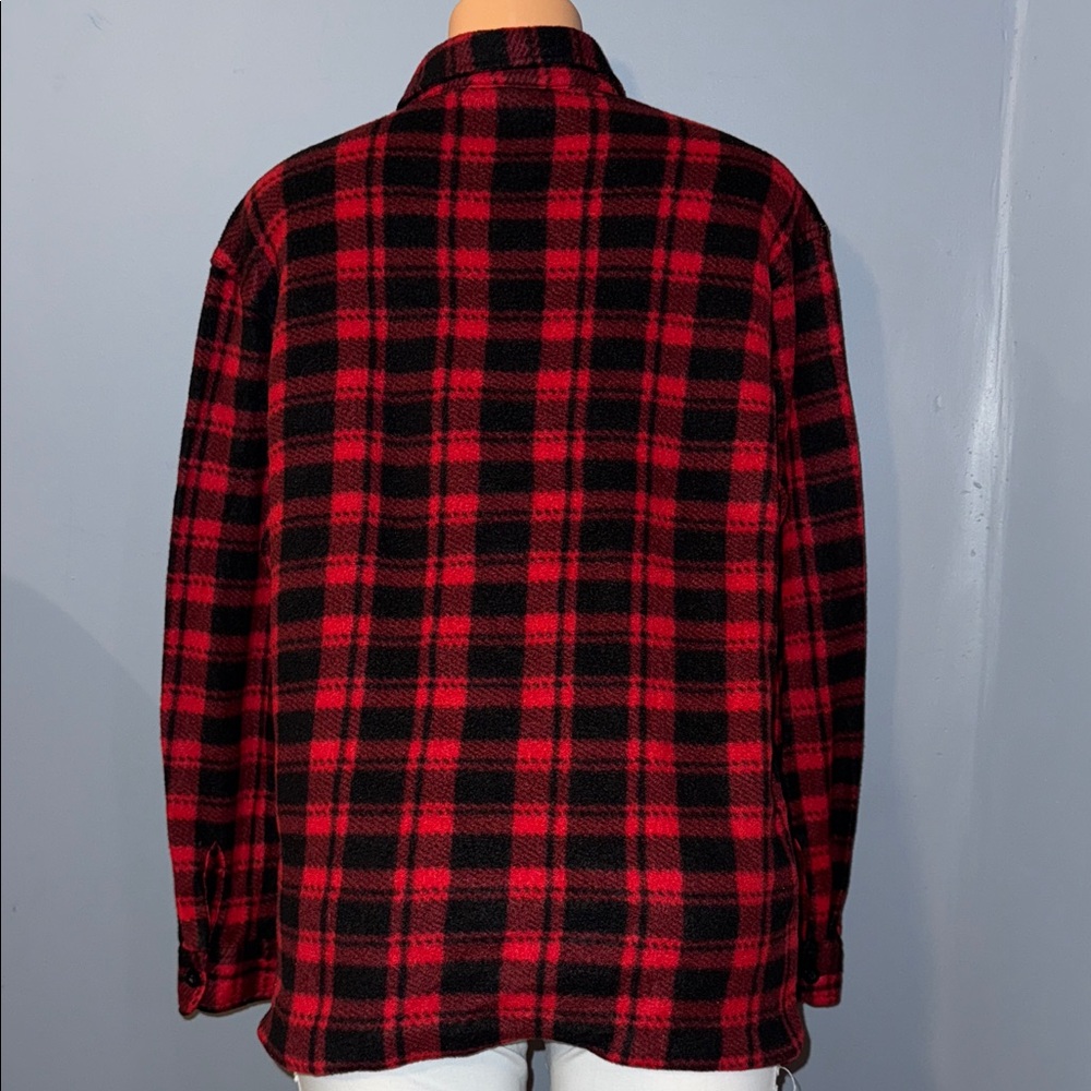 Red and Black Plaid Button-Up Flannel Shirt - Size XL - Picture 3 of 5